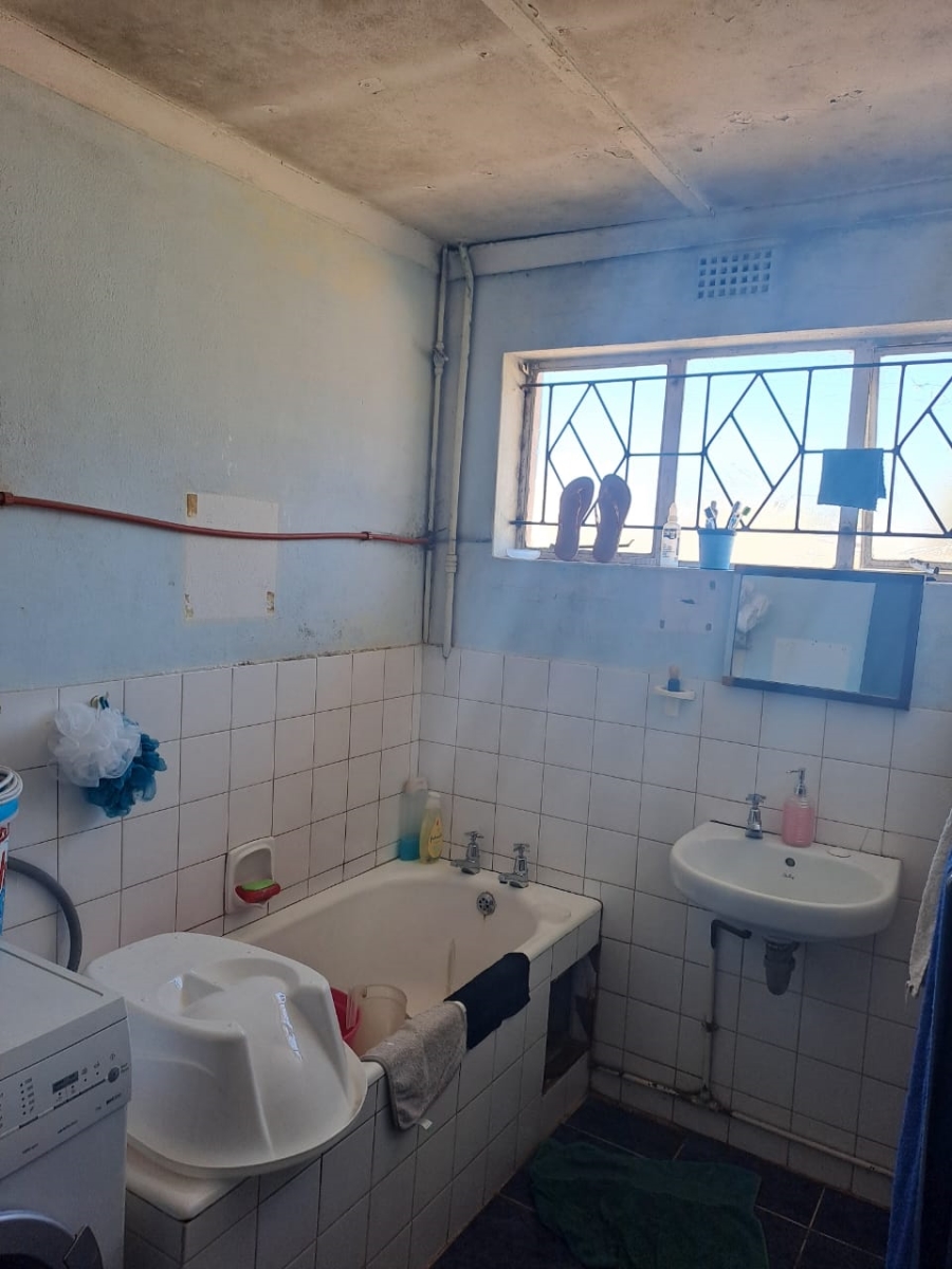 3 Bedroom Property for Sale in Woodlands Western Cape